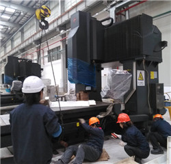 柳工集团（常州）韩国高精加工中心、双面镗、机器人等设备搬迁工作